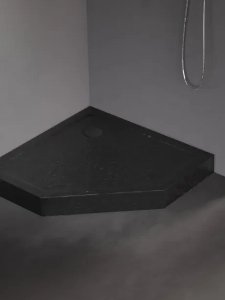 Mild Stone akrilo dušo padėklas, penkiakampio formos, juodas, 11,5 cm aukščio
