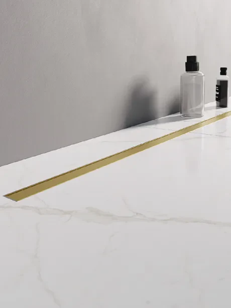 Visio Slim Gold Brushed linijinis dušo latakas su aukso spalvos šlifuotomis grotelėmis